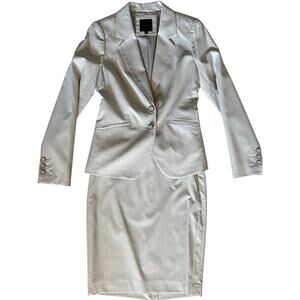 The Limited Collection Tan Skirt Suit Set Women’s Blazer (2) and Skirt (6)